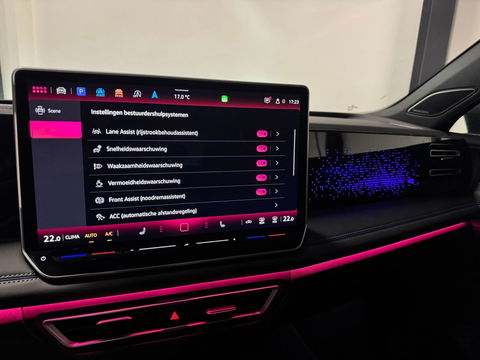 Volkswagen Tiguan 1.5 eTSI R-Line Edition PANO KEYLESS CAM
