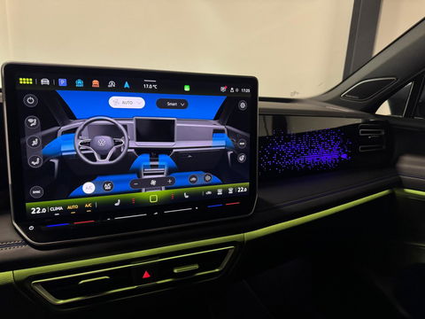 Volkswagen Tiguan 1.5 eTSI R-Line Edition PANO KEYLESS CAM