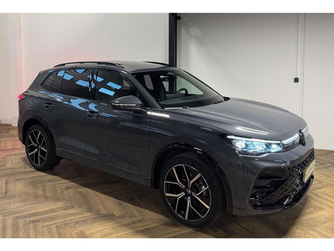 Volkswagen Tiguan 1.5 eTSI R-Line Edition PANO KEYLESS CAM