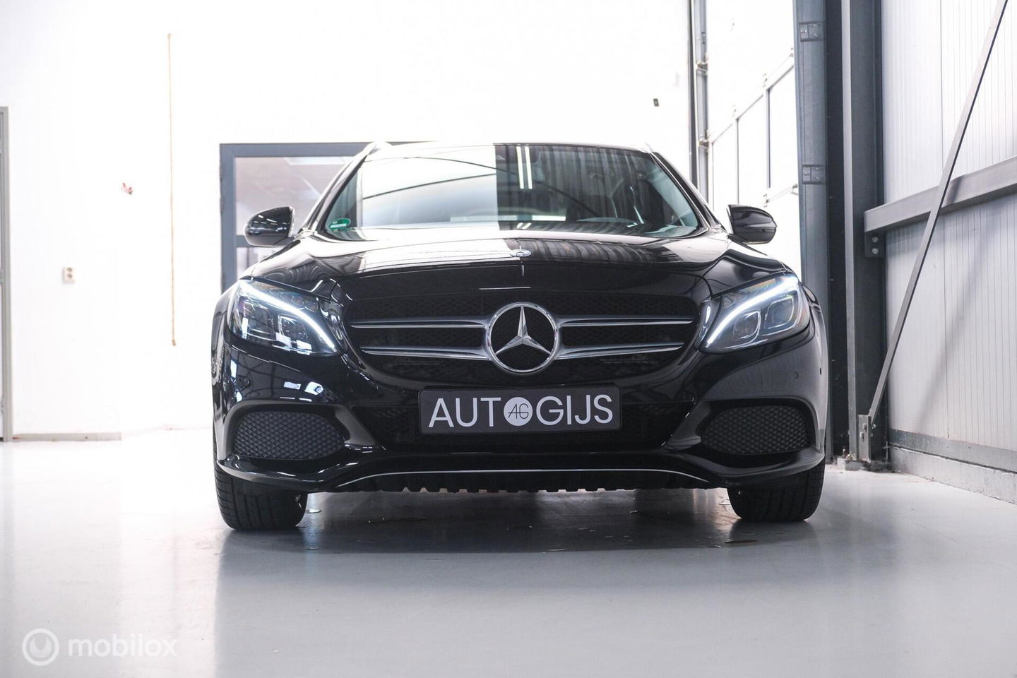 Mercedes-Benz C-Klasse Estate 350 e Lease Edition | Luchtvering | Camera | All Seasons | Plug in hybrid | NAP NL auto |