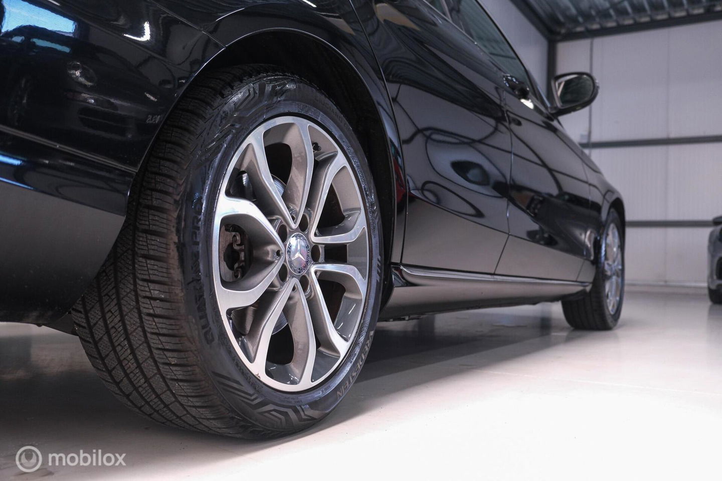 Mercedes-Benz C-Klasse Estate 350 e Lease Edition | Luchtvering | Camera | All Seasons | Plug in hybrid | NAP NL auto |