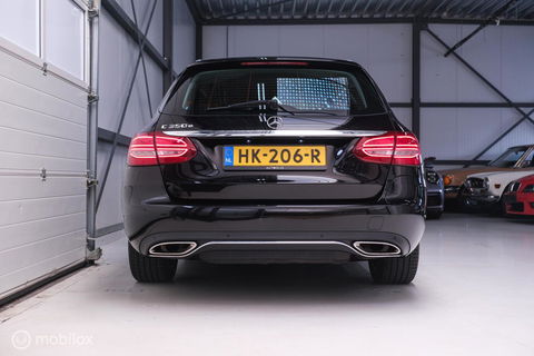 Mercedes-Benz C-Klasse Estate 350 e Lease Edition | Luchtvering | Camera | All Seasons | Plug in hybrid | NAP NL auto |