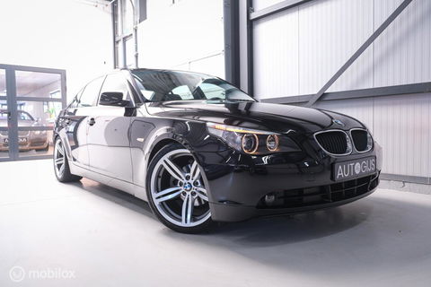 BMW 5 Serie 525i Executive | 1e eig | OEM M6 wielen | Schuifdak | Trekhaak | A-Z onderhouden | Xenon |
