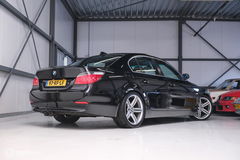 BMW 5 Serie 525i Executive | 1e eig | OEM M6 wielen | Schuifdak | Trekhaak | A-Z onderhouden | Xenon |