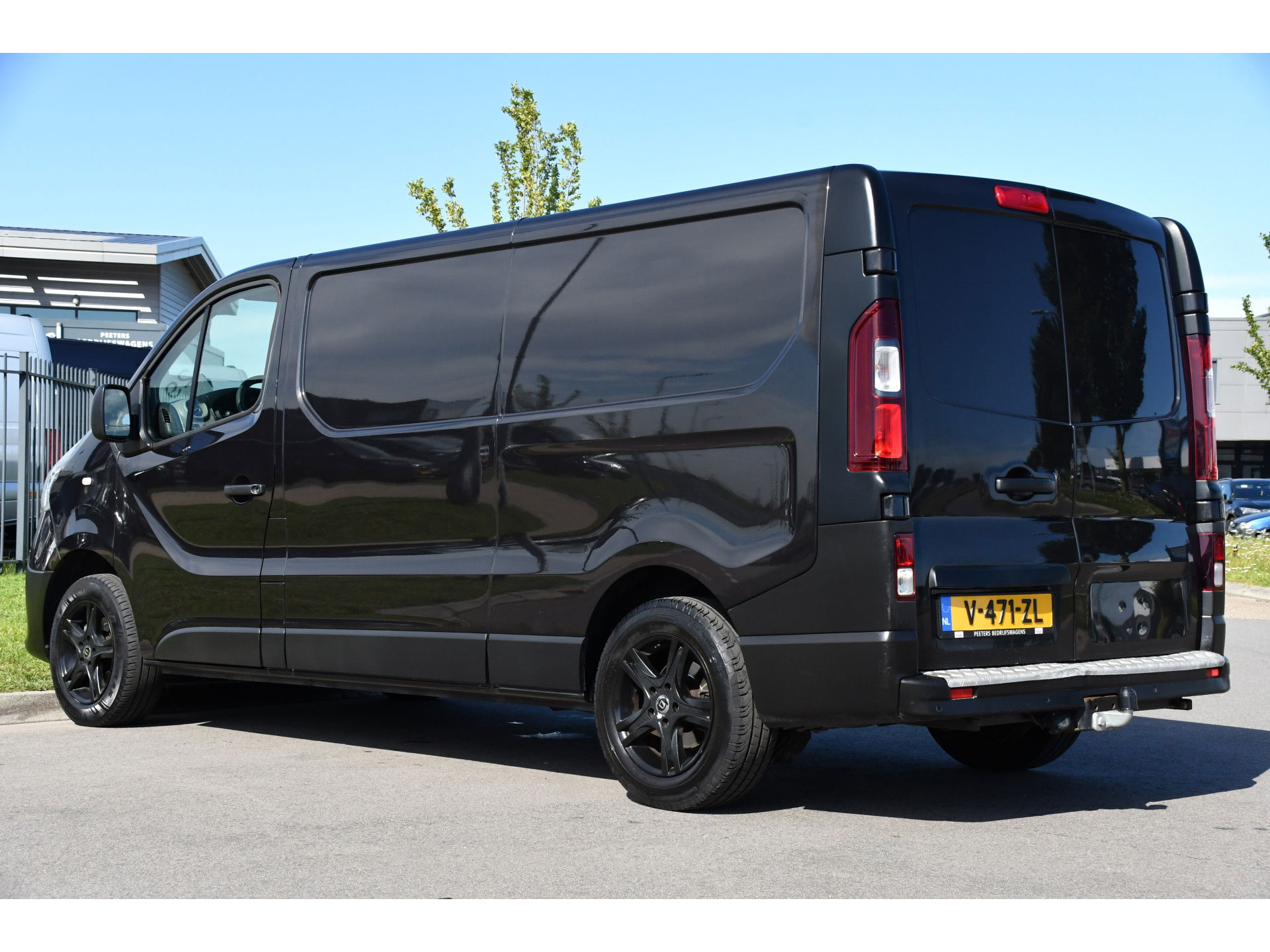 Renault Trafic 1.6 dCi T29 L2H1 Comfort Cruise, Sensoren, Multimedia, 120pk, NAVI, Trekhaak, Uniek!