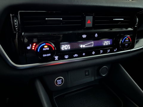 Nissan QASHQAI 1.3 MHEV N-Connecta Pano 360° CarPlay ACC Trekh.