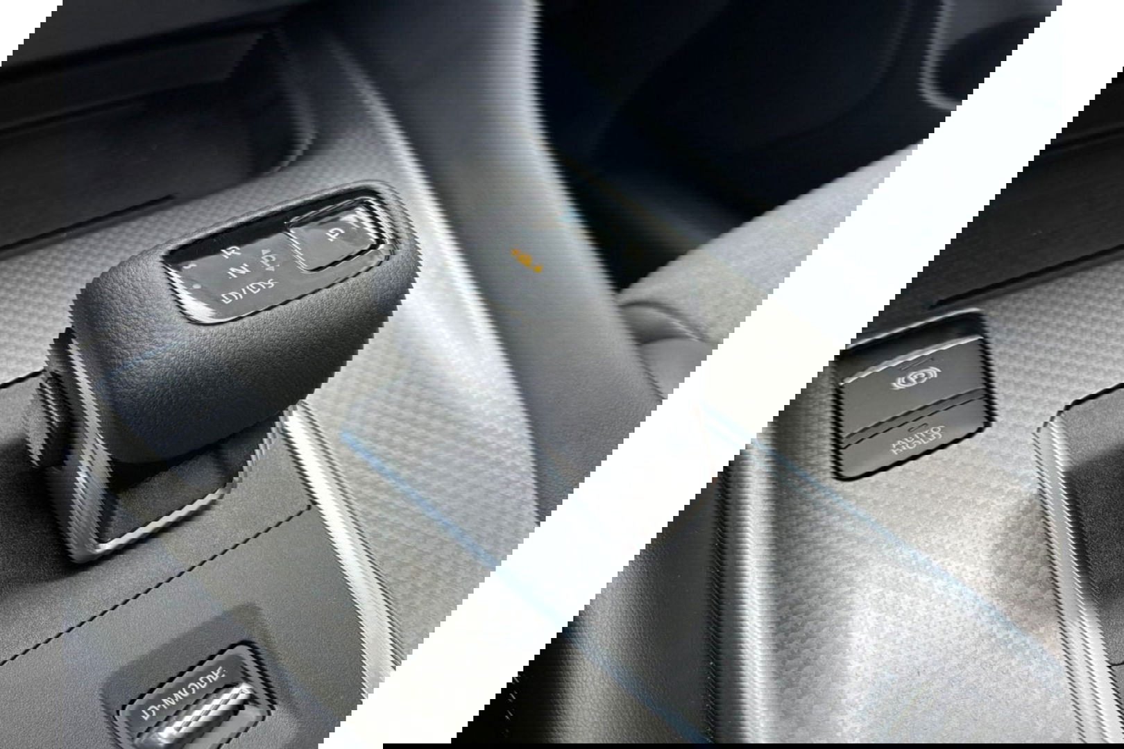 Nissan QASHQAI 1.3 MHEV X N-CONNECTA AUTOMAAT NAVI WIDESCREEN 360CAMERA.