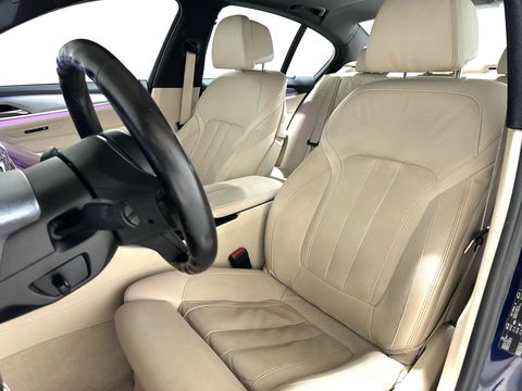 BMW 5 Serie 530d M-Sport Individual Pano HUD 360° Sfeer NAP