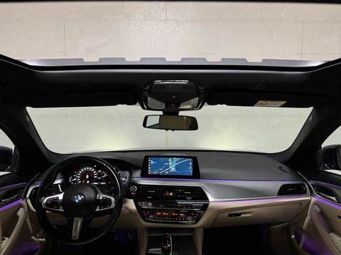 BMW 5 Serie 530d M-Sport Individual Pano HUD 360° Sfeer NAP