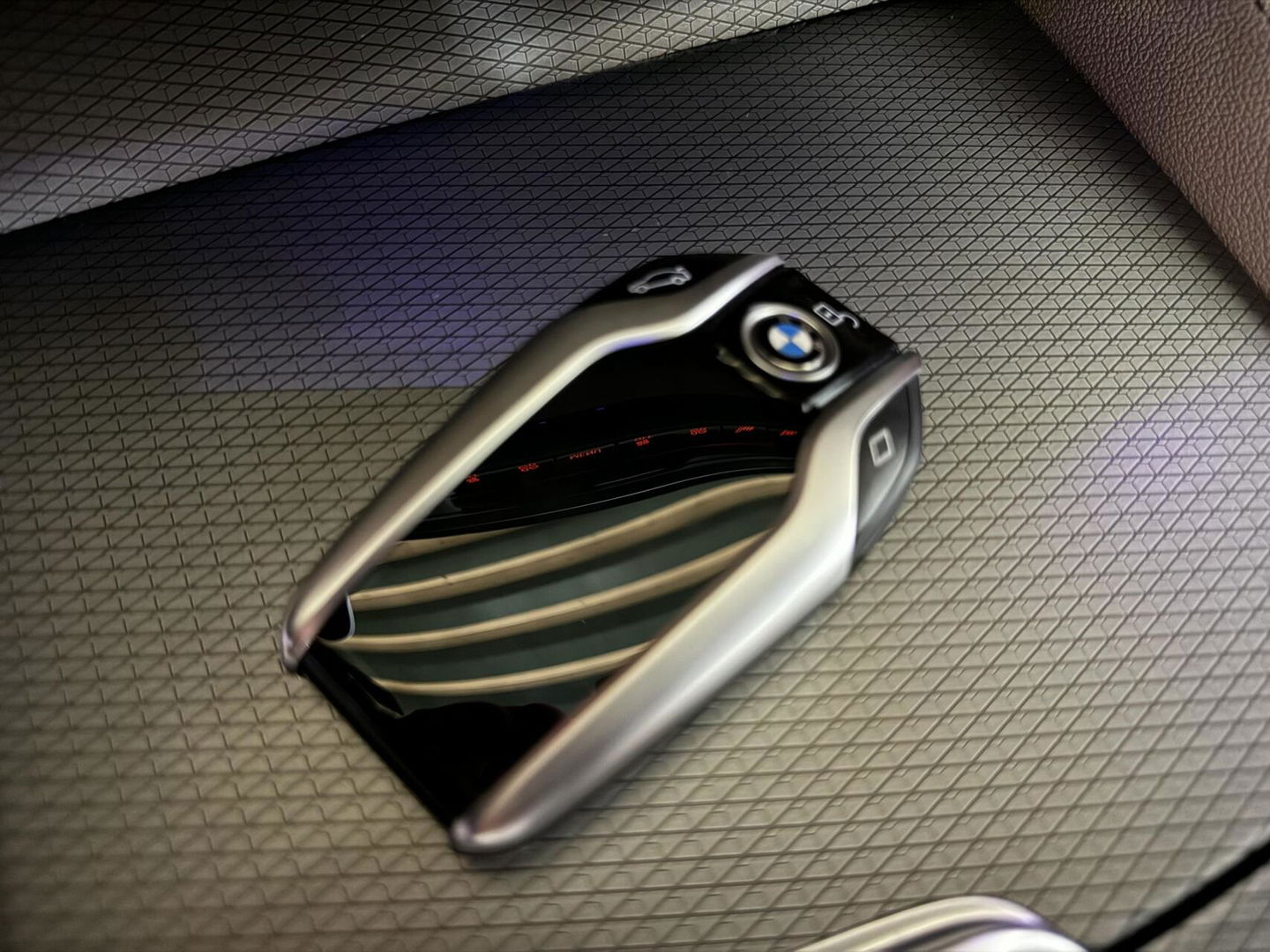 BMW 5 Serie 530d M-Sport Individual Pano HUD 360° Sfeer NAP
