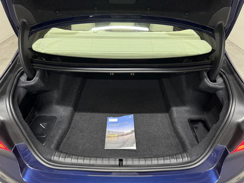 BMW 5 Serie 530d M-Sport Individual Pano HUD 360° Sfeer NAP