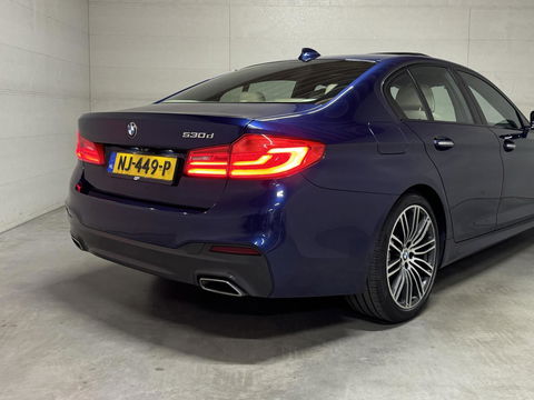 BMW 5 Serie 530d M-Sport Individual Pano HUD 360° Sfeer NAP