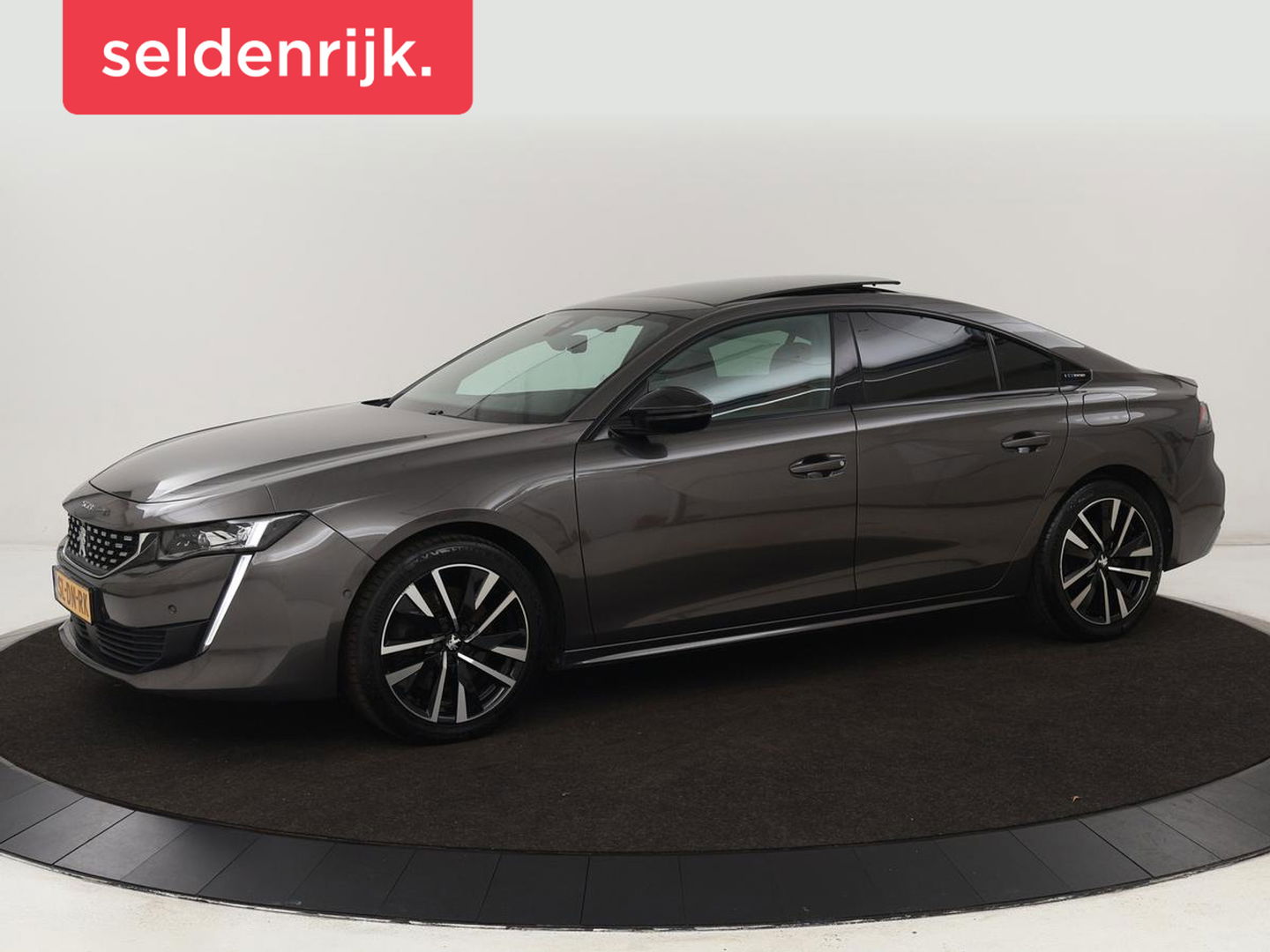 Peugeot 508 1.6 PureTech Blue Lease GT | Panoramadak | Trekhaak | Automaat | 360 Camera | Navigatie | Adaptive Cruise | PHEV | Lane assist | Stoelverwarming | Carplay | Focal audio | Leder| Pilot assist | LED | Getint glas