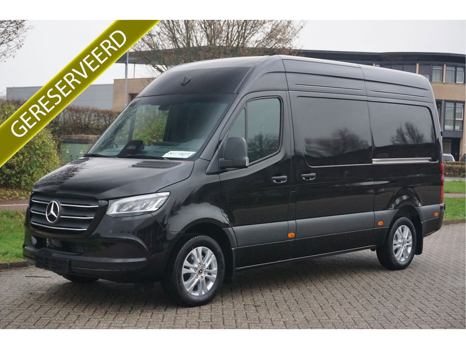 Mercedes-Benz Sprinter 319CDI Select L2H2 BPM VRIJ!! 10.25" Mbux, ACC, LED, 3.5T Trekhaak, 17" LM, 2x schuifdeur!! NR. 403