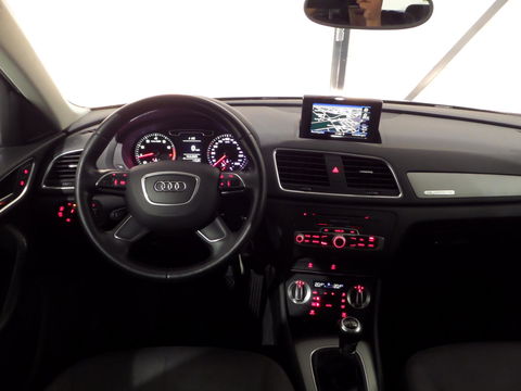 Audi Q3 2.0 TFSI Quattro Pro Line "Origineel NL!" Trekhaak Navigatie Bluetooth, van 2e eigenaar & volledig Dealer Onderhouden!