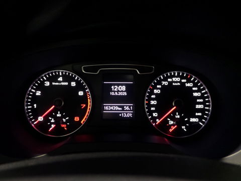 Audi Q3 2.0 TFSI Quattro Pro Line "Origineel NL!" Trekhaak Navigatie Bluetooth, van 2e eigenaar & volledig Dealer Onderhouden!