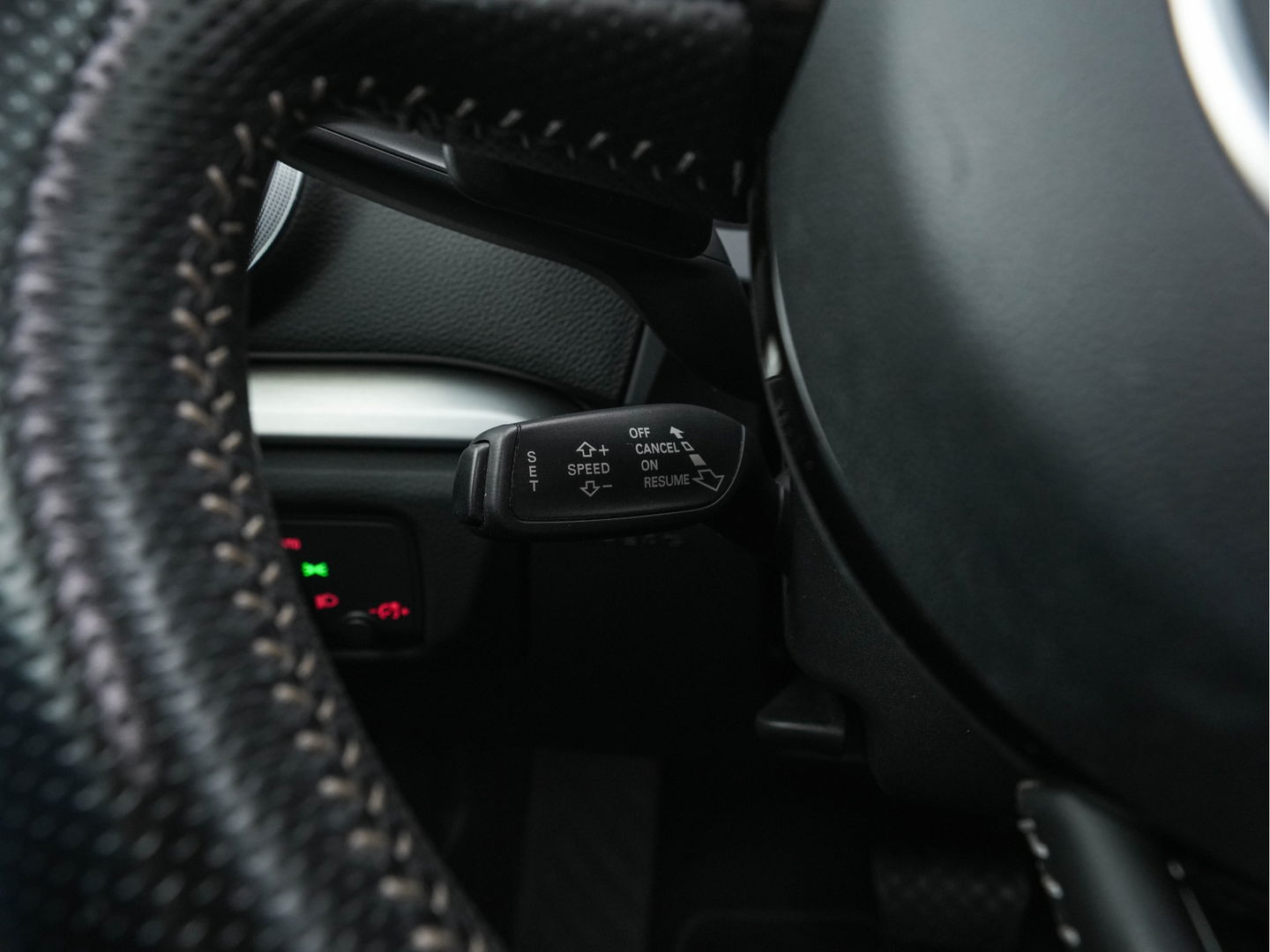 Audi A3 Sportback 1.4 e-tron PHEV Ambition Pro Line plus Aut. *PANO | LEATHER-ALCANTARA | BANG&OLUFSEN-AUDIO | FULL-LED | KEYLESS | NAVI-FULLMAP | SPORT-SEATS | ECC | PRIVACY-GLASS | PDC | SHIFT-PADDLES | CRUISE | 18''ALU*