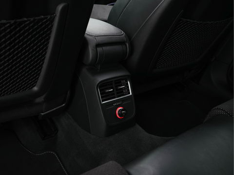 Audi A3 Sportback 1.4 e-tron PHEV Ambition Pro Line plus Aut. *PANO | LEATHER-ALCANTARA | BANG&OLUFSEN-AUDIO | FULL-LED | KEYLESS | NAVI-FULLMAP | SPORT-SEATS | ECC | PRIVACY-GLASS | PDC | SHIFT-PADDLES |  CRUISE | 18''ALU*