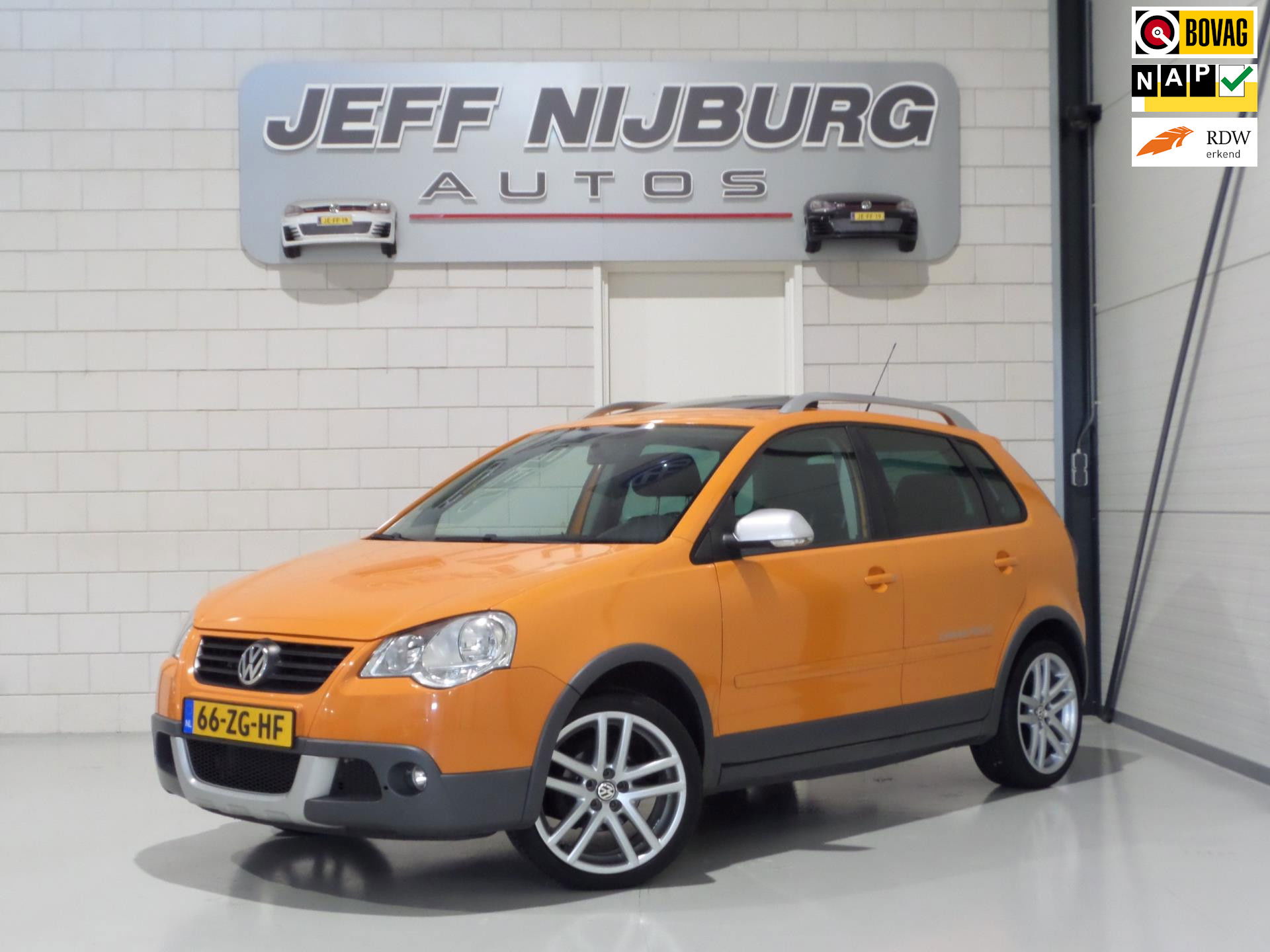 Volkswagen Polo 1.4-16V Cross "Origineel NL!" 1e eigenaar! Schuifdak Airco Cruise-control Climatronic, in uniek mooie staat !