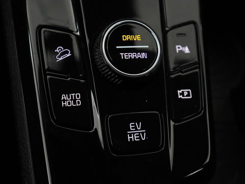 Kia Sportage 1.6 T-GDi Plug-in Hybrid AWD DynamicLine | Adaptive cruise | Camera | Carplay | Navigatie | Full LED | Parkeerhulp | Digital Cockpit | PHEV | Plug In