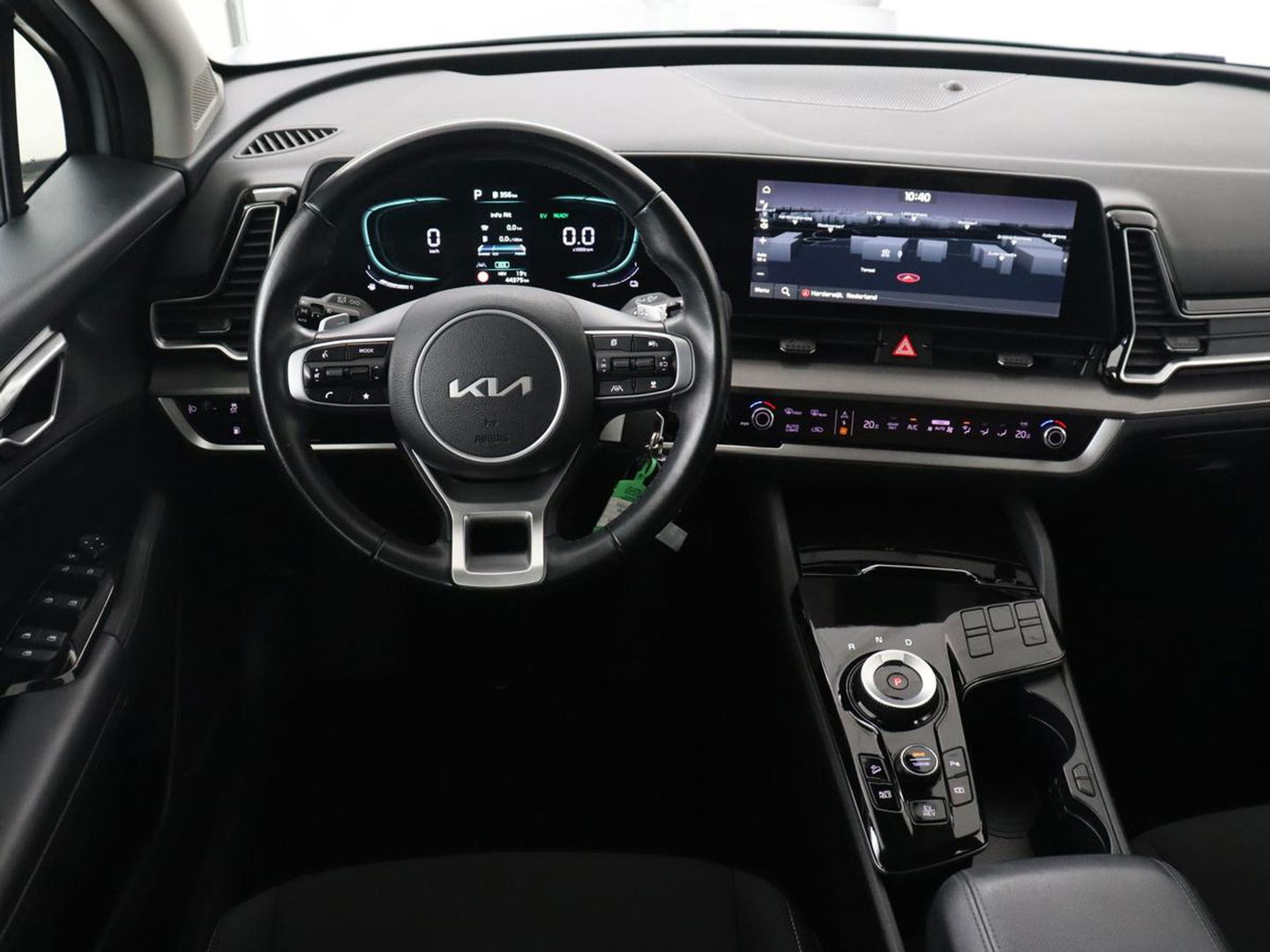 Kia Sportage 1.6 T-GDi Plug-in Hybrid AWD DynamicLine | Adaptive cruise | Camera | Carplay | Navigatie | Full LED | Parkeerhulp | Digital Cockpit | PHEV | Plug In