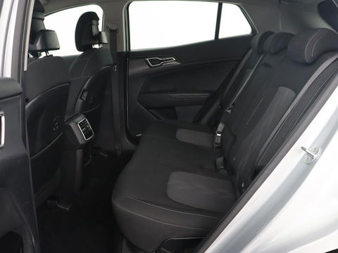 Kia Sportage 1.6 T-GDi Plug-in Hybrid AWD DynamicLine | Adaptive cruise | Camera | Carplay | Navigatie | Full LED | Parkeerhulp | Digital Cockpit | PHEV | Plug In