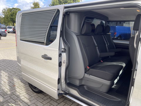 Fiat Talento 1.6 MJ 125pk EcoJet L2H1 luxe DC 5 persoons SX / vaste prijs rijklaar € 17.950 ex btw / lease vanaf € 302 / zilver metallic / euro 6 / bpm vrij / airco / cruise / navi / trekhaak !