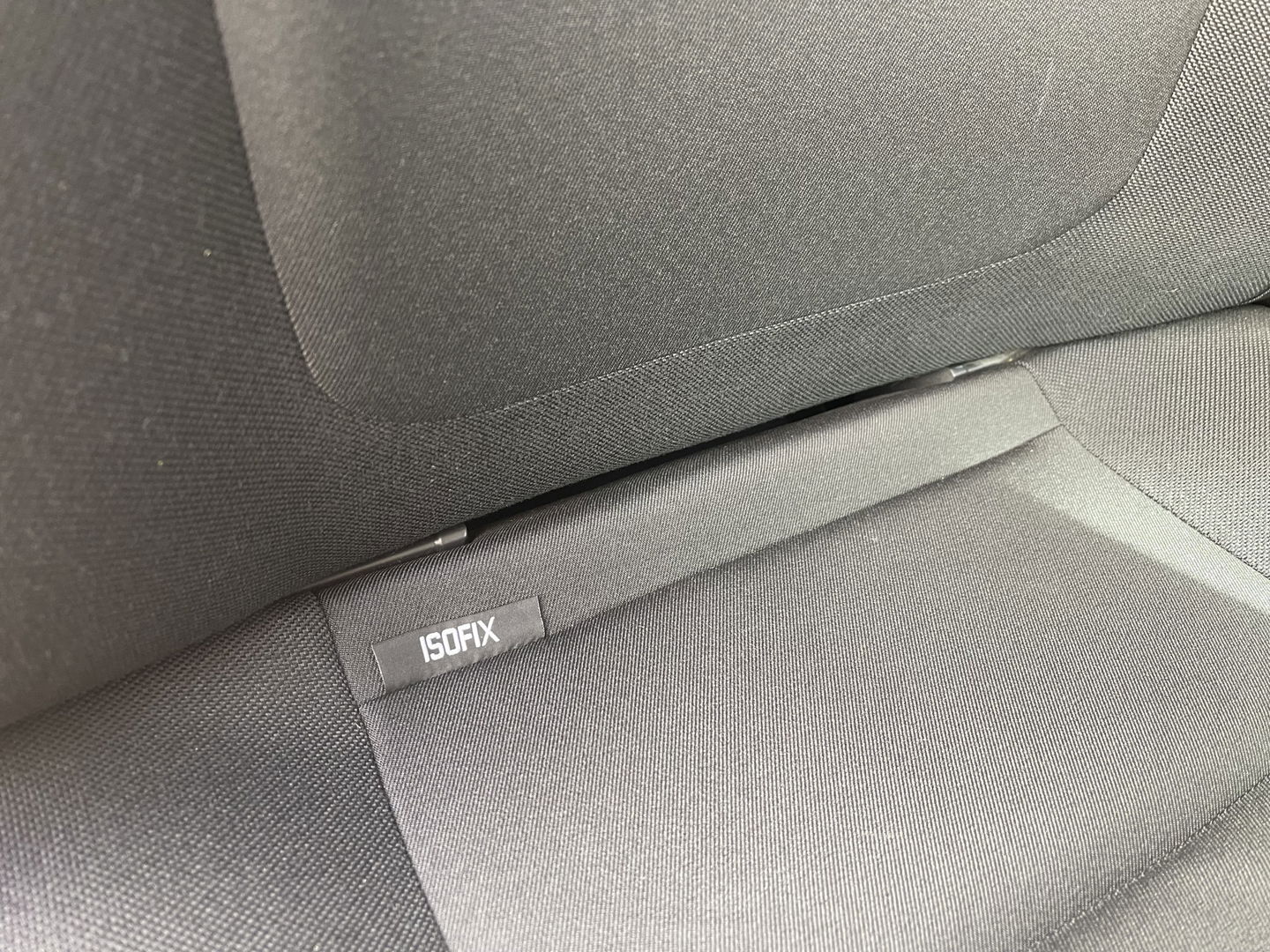 Fiat Talento 1.6 MJ 125pk EcoJet L2H1 luxe DC 5 persoons SX / vaste prijs rijklaar € 17.950 ex btw / lease vanaf € 302 / zilver metallic / euro 6 / bpm vrij / airco / cruise / navi / trekhaak !