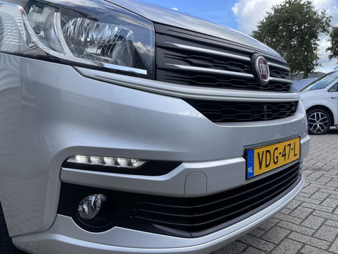 Fiat Talento 1.6 MJ 125pk EcoJet L2H1 luxe DC 5 persoons SX / vaste prijs rijklaar € 17.950 ex btw / lease vanaf € 302 / zilver metallic / euro 6 / bpm vrij / airco / cruise / navi / trekhaak !