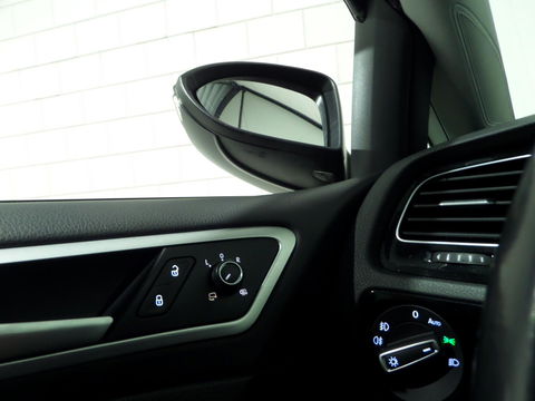 Volkswagen Golf 1.2 TSI Highline CUP Edition "Origineel NL!" Navigatie Bluetooth Parkeersens, van 2e eigenaar in uniek mooie staat
