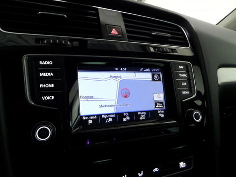 Volkswagen Golf 1.2 TSI Highline CUP Edition "Origineel NL!" Navigatie Bluetooth Parkeersens, van 2e eigenaar in uniek mooie staat