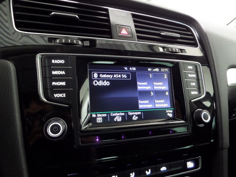 Volkswagen Golf 1.2 TSI Highline CUP Edition "Origineel NL!" Navigatie Bluetooth Parkeersens, van 2e eigenaar in uniek mooie staat