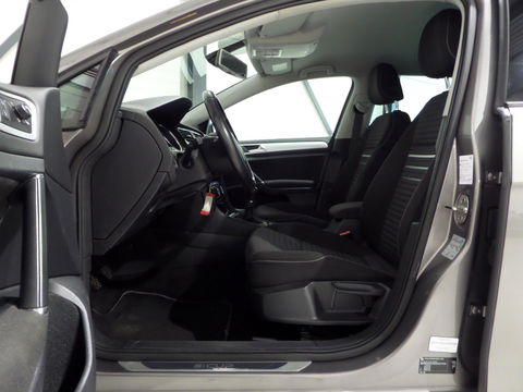 Volkswagen Golf 1.2 TSI Highline CUP Edition "Origineel NL!" Navigatie Bluetooth Parkeersens, van 2e eigenaar in uniek mooie staat