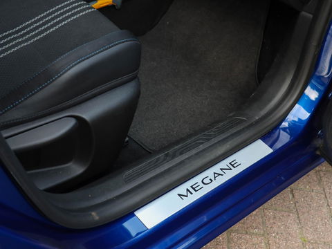 Renault Mégane Estate 1.2 TCe GT-Line 130 | Panodak | Nieuwe DB ketting