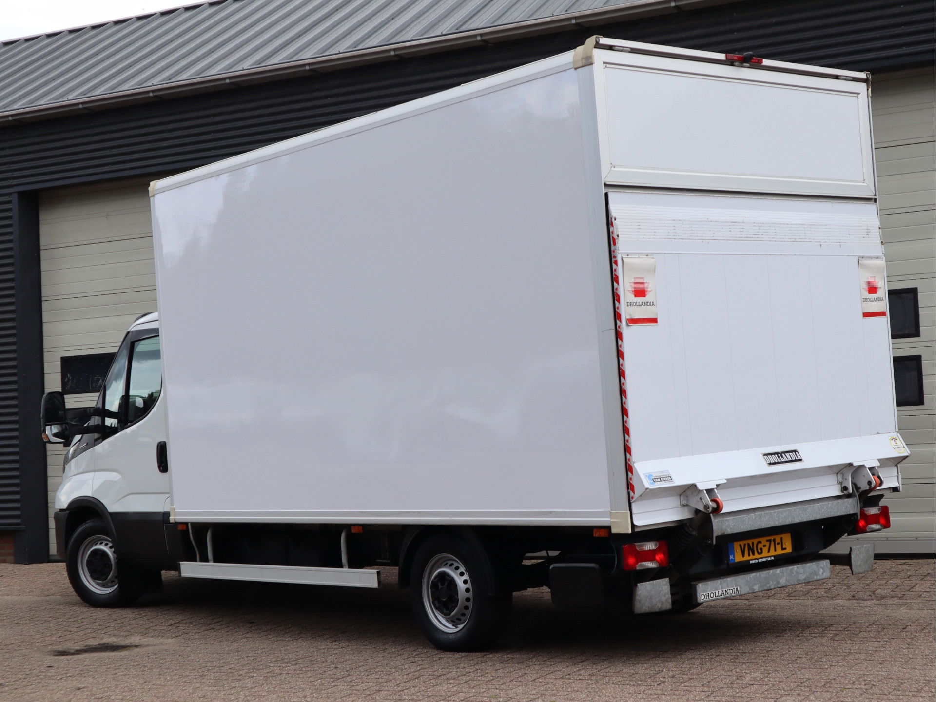 Iveco Daily 35S14V 2 136pk Euro 6 Bakwagen - Dhollandia - Airco - Camera