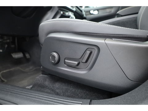 Volvo C40 Recharge Twin Intro Edition 78 kWh | Pano | 360 Camera | H&K Audio |