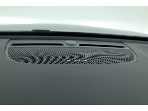 Volvo C40 Recharge Twin Intro Edition 78 kWh | Pano | 360 Camera | H&K Audio |