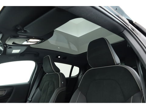 Volvo C40 Recharge Twin Intro Edition 78 kWh | Pano | 360 Camera | H&K Audio |