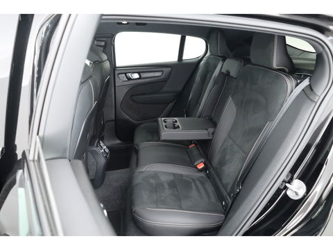 Volvo C40 Recharge Twin Intro Edition 78 kWh | Pano | 360 Camera | H&K Audio |