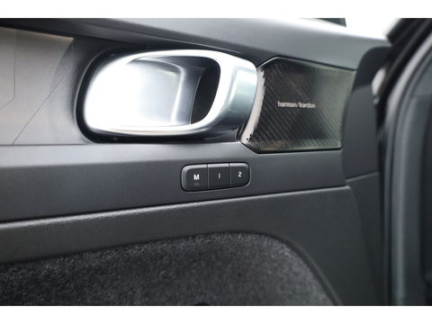 Volvo C40 Recharge Twin Intro Edition 78 kWh | Pano | 360 Camera | H&K Audio |