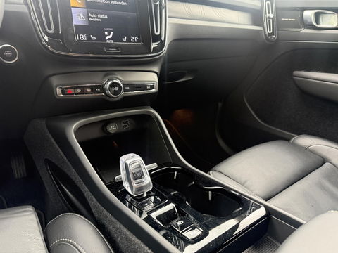 Volvo XC40 1.5 T4 Plug-in hybrid 211PK l Leder l Trekhaak