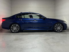 BMW 5 Serie 530d M-Sport Individual Pano HUD 360° Sfeer NAP