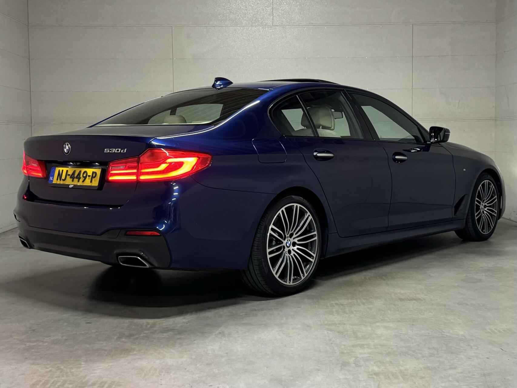 BMW 5 Serie 530d M-Sport Individual Pano HUD 360° Sfeer NAP
