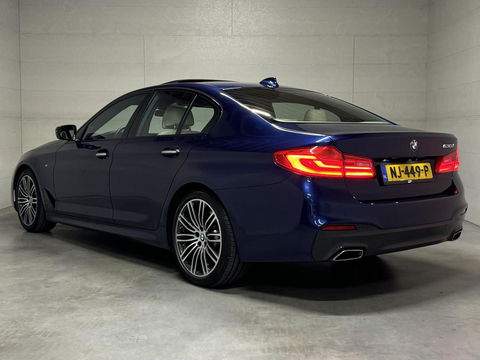 BMW 5 Serie 530d M-Sport Individual Pano HUD 360° Sfeer NAP