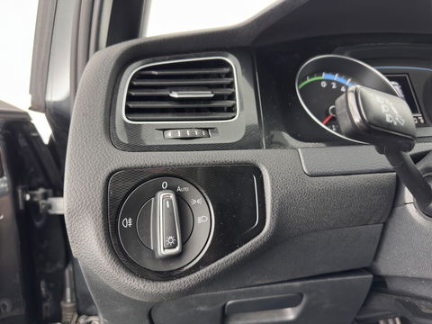 Volkswagen Golf 1.4 TSI GTE *FULL-LED | NAVI-FULLMAP | SPORT-SEATS | ECC | PDC | CRUISE | TOWBAR | 16''ALU*