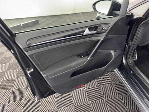 Volkswagen Golf 1.4 TSI GTE *FULL-LED | NAVI-FULLMAP | SPORT-SEATS | ECC | PDC | CRUISE | TOWBAR | 16''ALU*