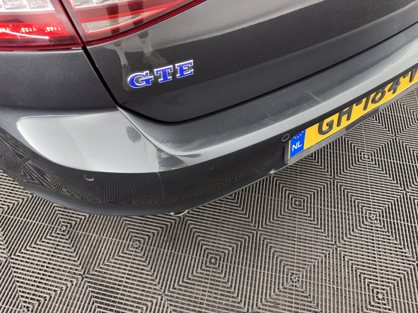 Volkswagen Golf 1.4 TSI GTE *FULL-LED | NAVI-FULLMAP | SPORT-SEATS | ECC | PDC | CRUISE | TOWBAR | 16''ALU*