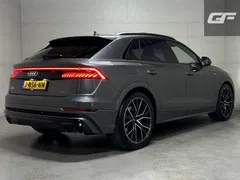Audi Q8 55 TFSI Quattro S-Line Black Edition RS-Seats Pano