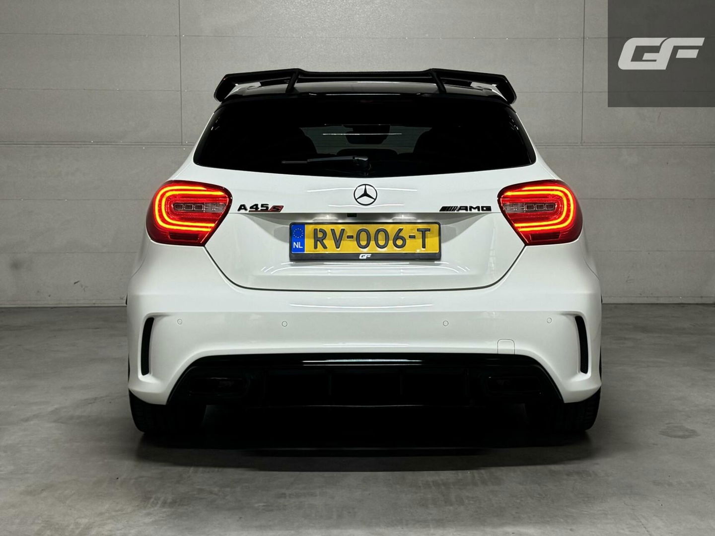 Mercedes-Benz A-Klasse AMG 45 4MATIC Pano RECARO Seats H/K Camera