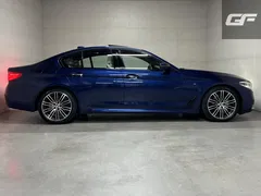 BMW 5 Serie 530d M-Sport Individual Pano HUD 360° Sfeer NAP